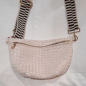 Elegant Cream Woven Crossbody Bag